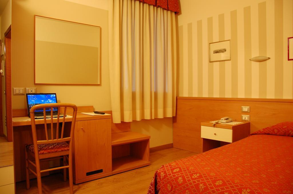 Hotel Belie San Martino di Lupari Cameră foto